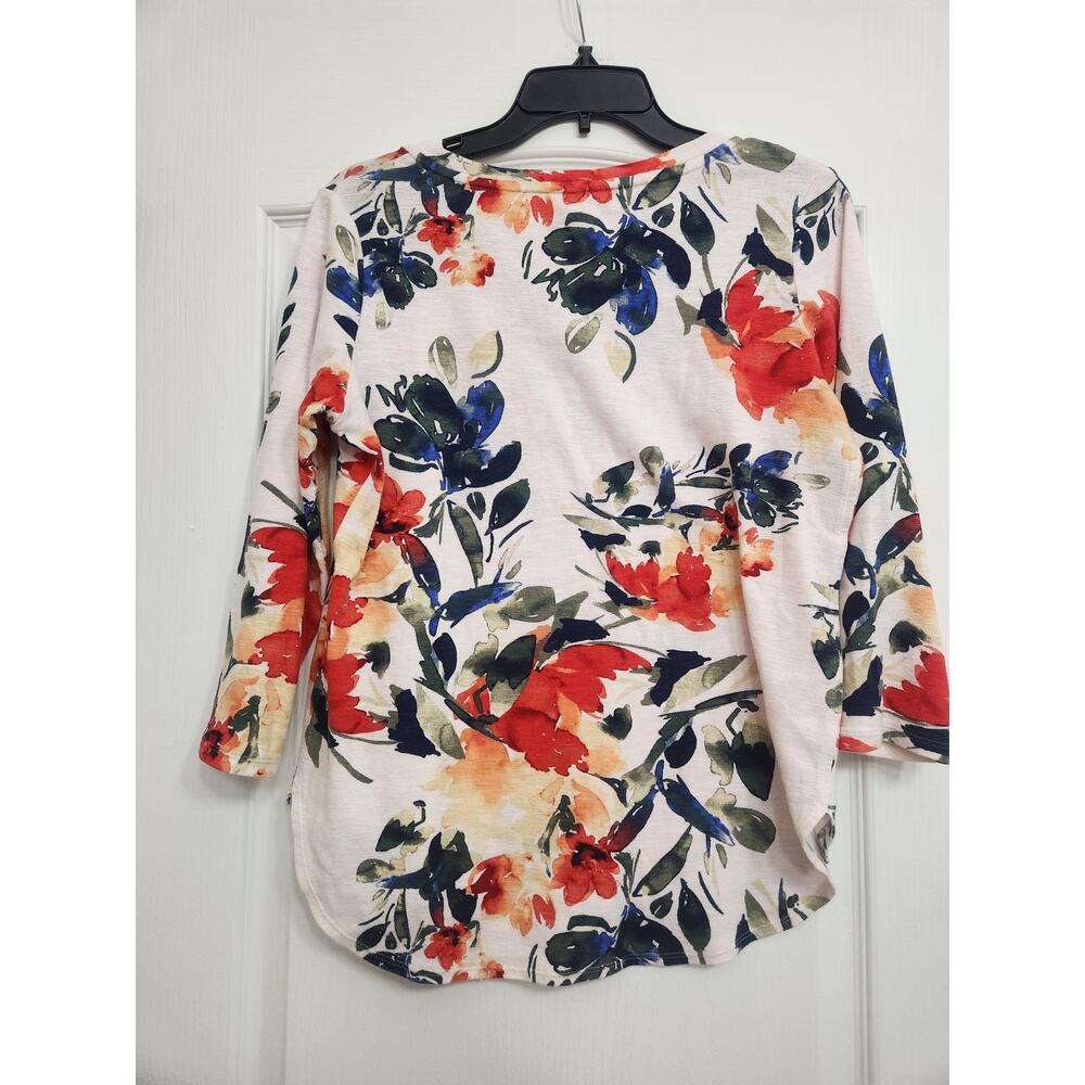 Tommy Bahama floral top size small - Picture 7 of 7
